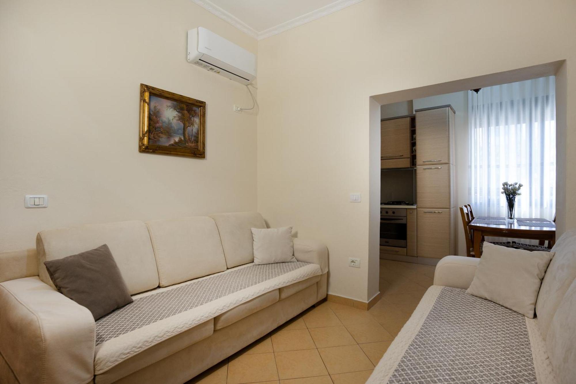 Sea Point Apartments Dıraç Dış mekan fotoğraf
