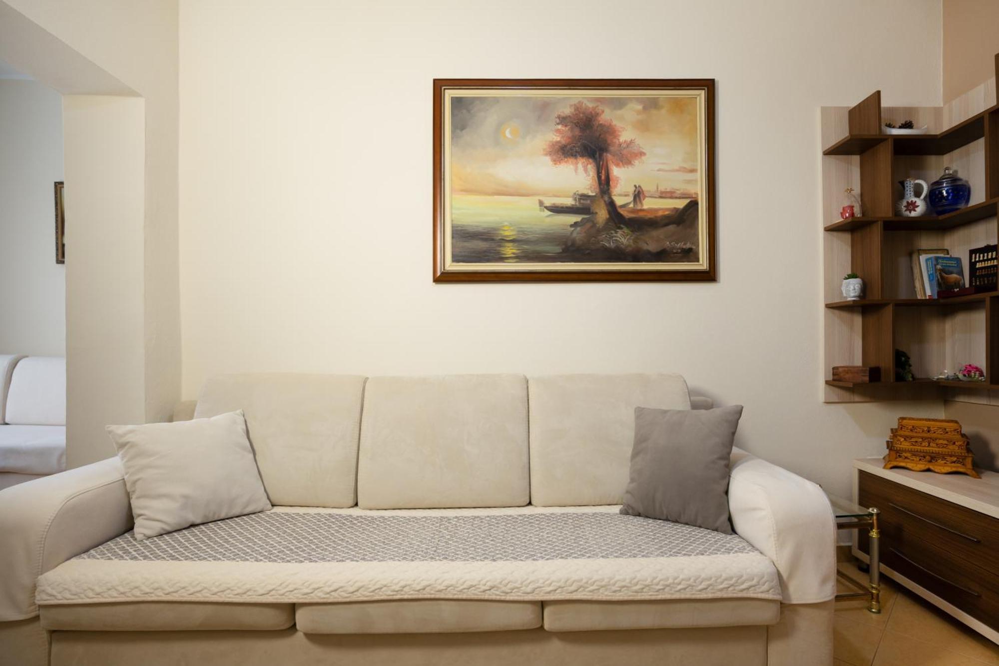 Sea Point Apartments Dıraç Dış mekan fotoğraf